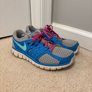 Nike flex run 2013 - size 6.5